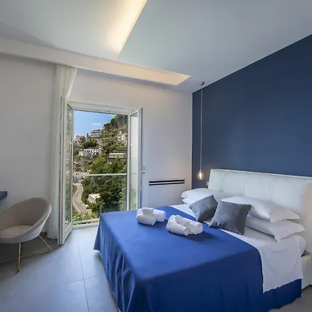 Villa Donna Rachele With Parking Spot